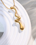 Load image into Gallery viewer, Molten Wave Necklace
