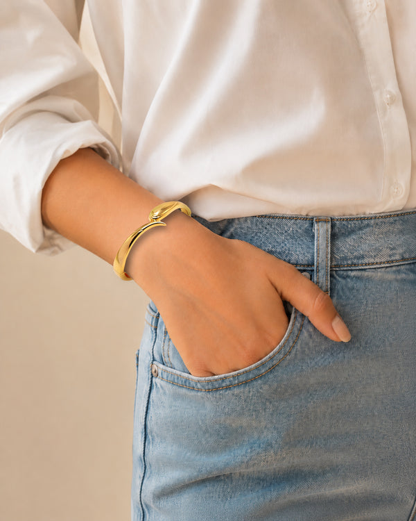 Open Curve Bracelet