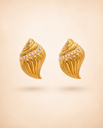 Load image into Gallery viewer, Golden Conch Studs
