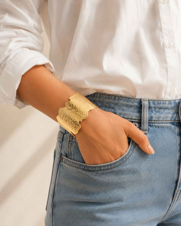 I Bend, Not Break Cuff